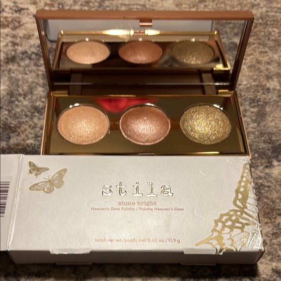 Stila Heaven's Dew Palette - Shimmering Gold and Bronze - Picture 1 of 3